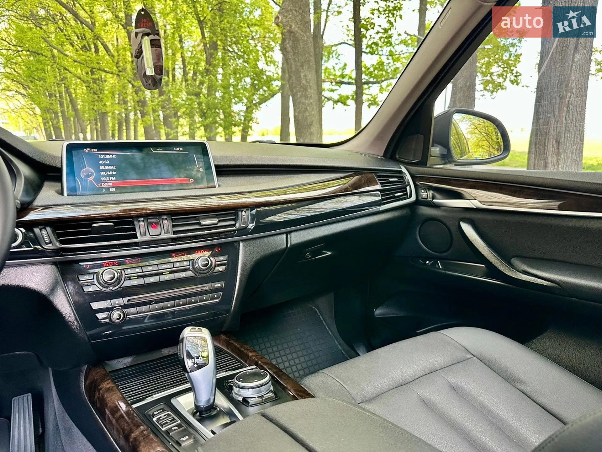 2015 BMW X5 - мініатюра 21