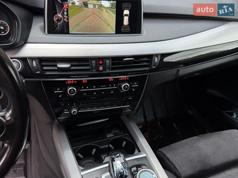 Позашляховик / Кросовер BMW X5 2015 в Івано-Франківську