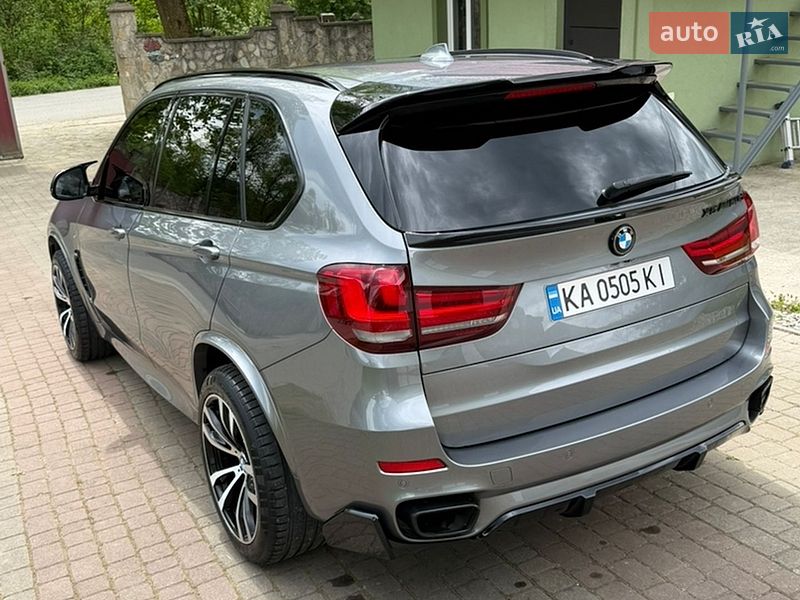 Позашляховик / Кросовер BMW X5 2015 в Івано-Франківську
