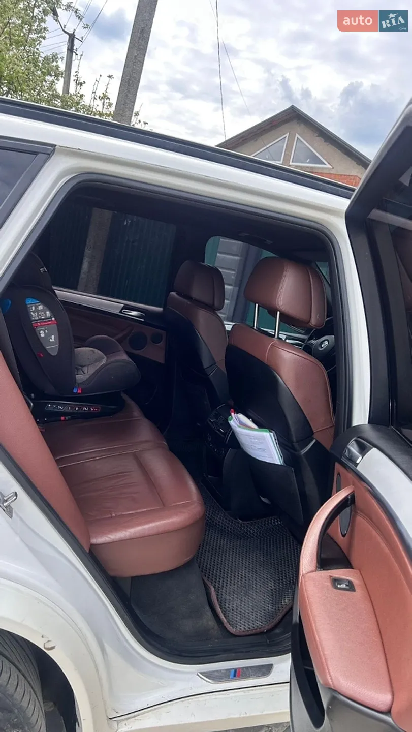 2011 BMW X5 - мініатюра 10