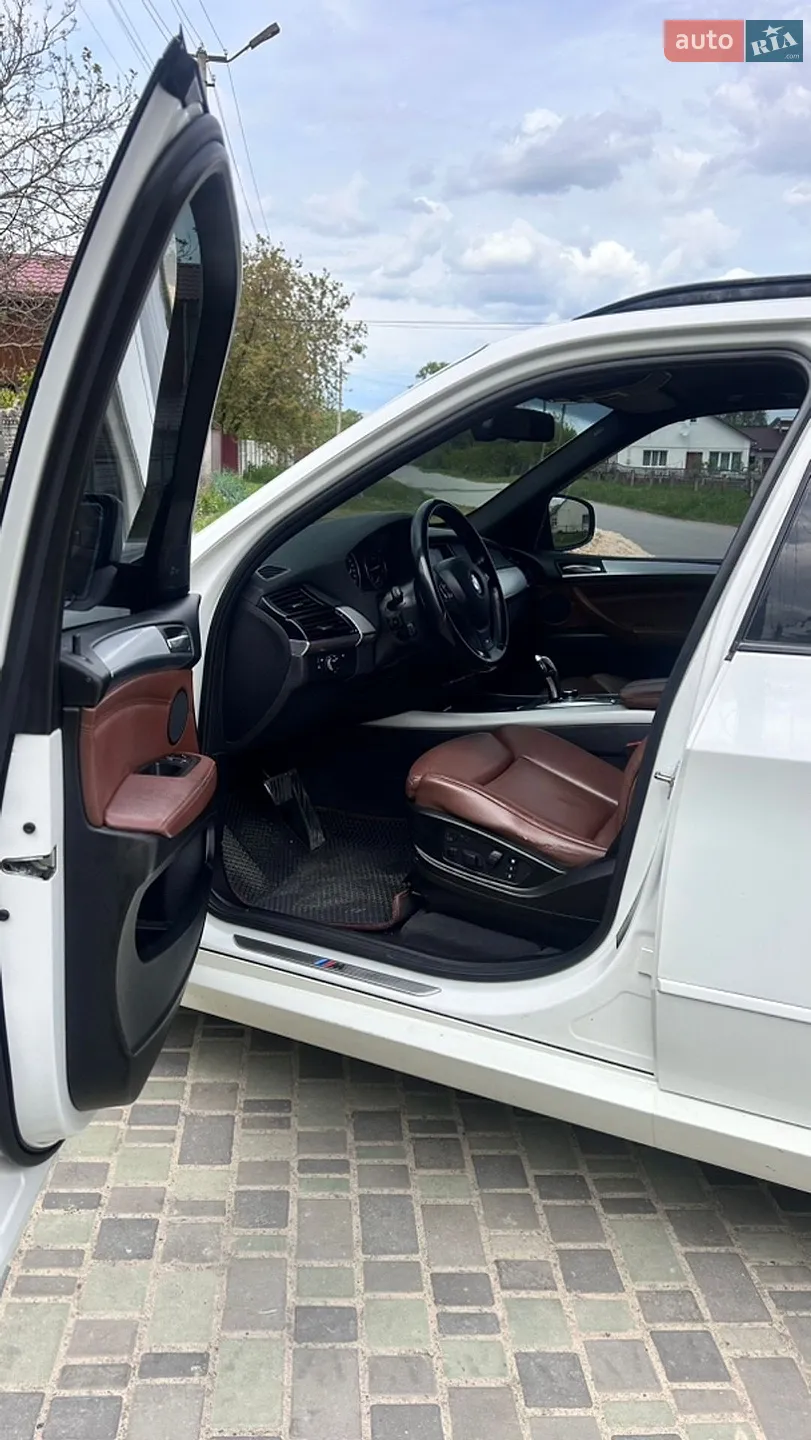 2011 BMW X5 - мініатюра 17