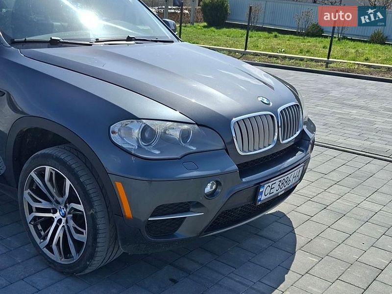 Внедорожник / Кроссовер BMW X5 2012 в Черновцах