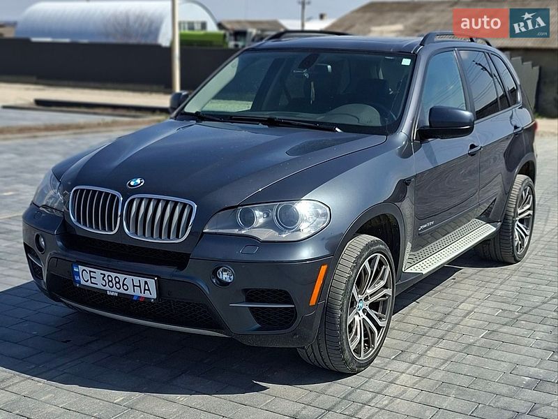 Внедорожник / Кроссовер BMW X5 2012 в Черновцах