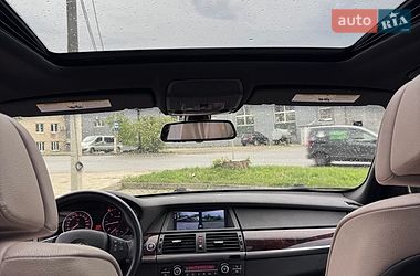 Позашляховик / Кросовер BMW X5 2012 в Чернівцях