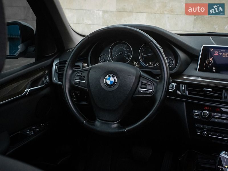 Внедорожник / Кроссовер BMW X5 2013 в Киеве