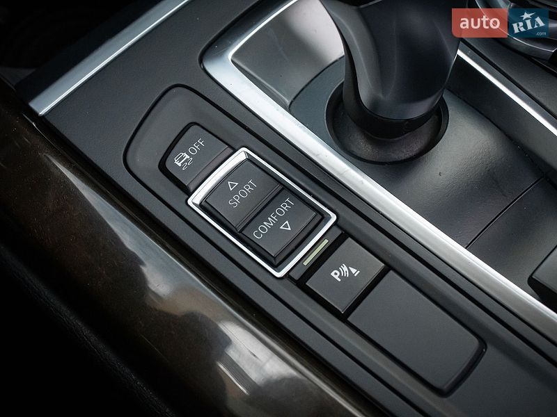 Внедорожник / Кроссовер BMW X5 2013 в Киеве