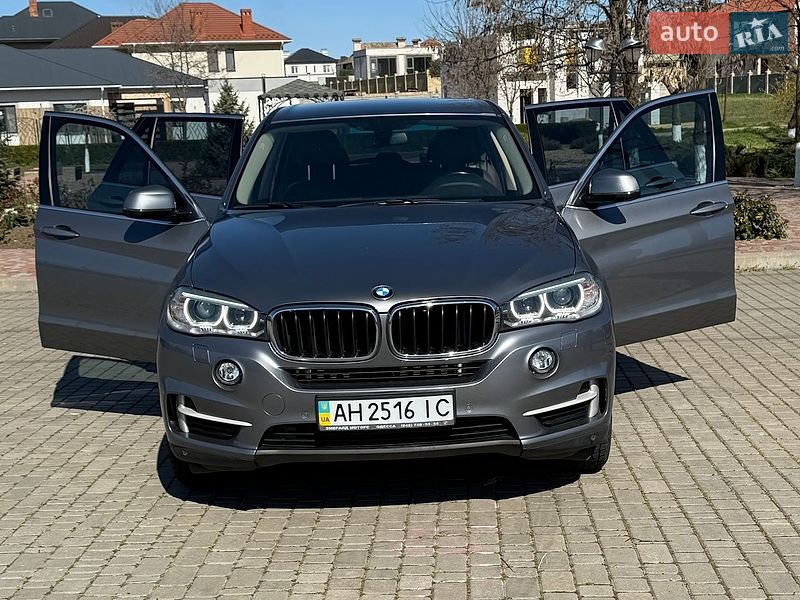 Внедорожник / Кроссовер BMW X5 2016 в Одессе