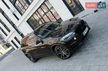 Внедорожник / Кроссовер BMW X5 2015 в Ровно