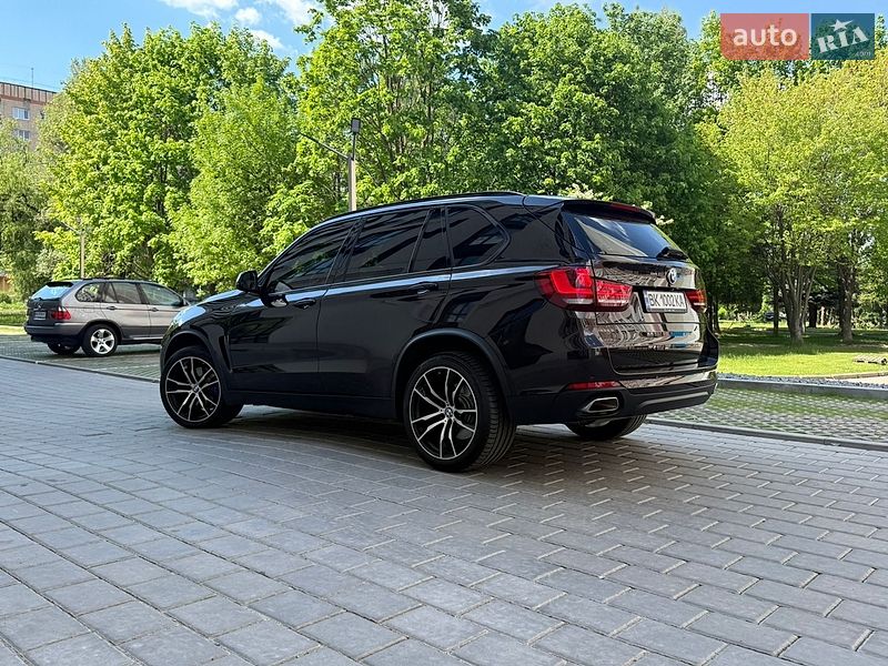 Внедорожник / Кроссовер BMW X5 2015 в Ровно