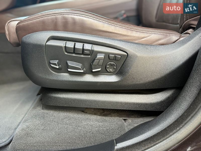 Внедорожник / Кроссовер BMW X5 2015 в Ровно