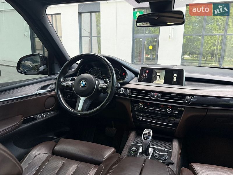 Внедорожник / Кроссовер BMW X5 2015 в Ровно