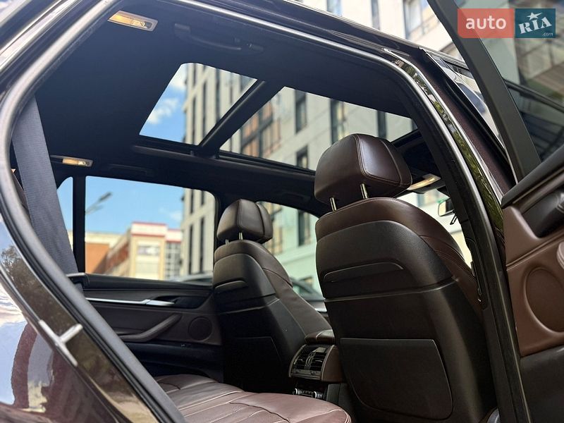 Внедорожник / Кроссовер BMW X5 2015 в Ровно