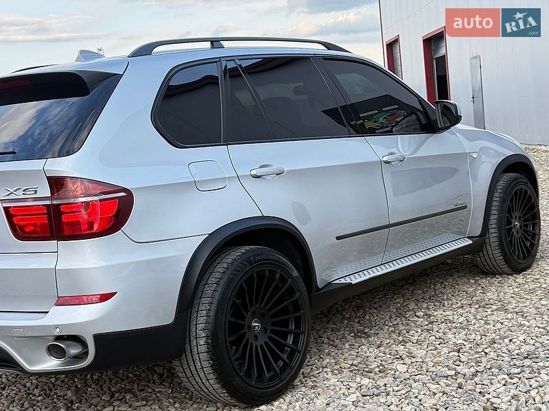 Позашляховик / Кросовер BMW X5 2010 в Чернівцях фото 11 Позашляховик / Кросовер BMW X5 2010 в Чернівцях