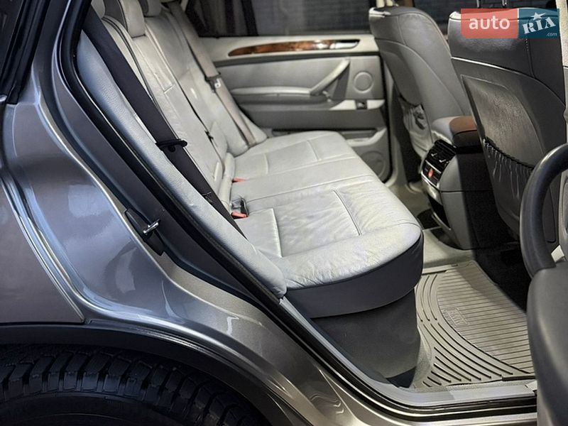 Внедорожник / Кроссовер BMW X5 2005 в Тернополе