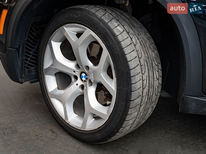 Позашляховик / Кросовер BMW X5 2008 в Києві