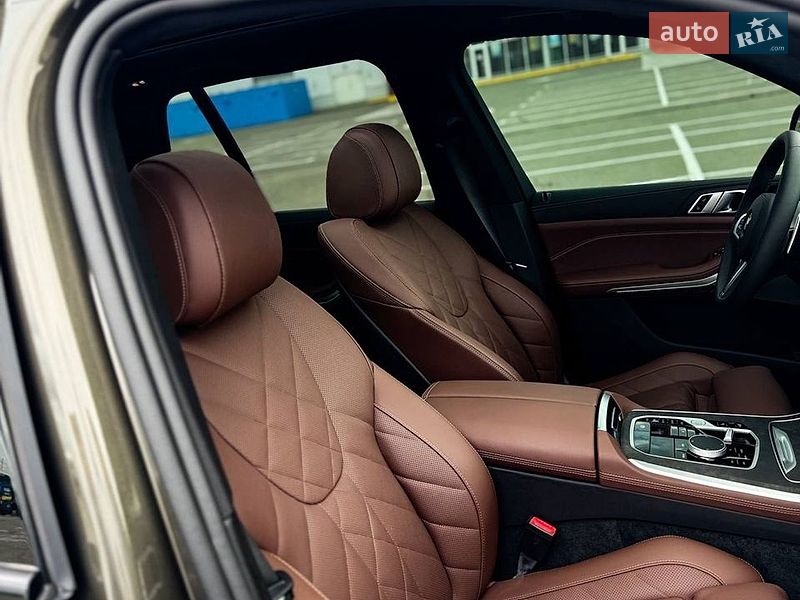 Внедорожник / Кроссовер BMW X5 2025 в Одессе