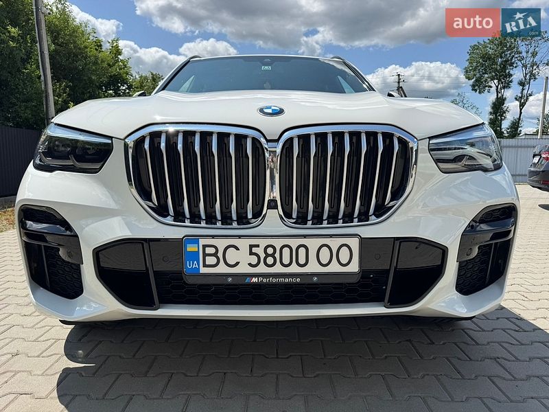 Позашляховик / Кросовер BMW X5 2022 в Мостиській