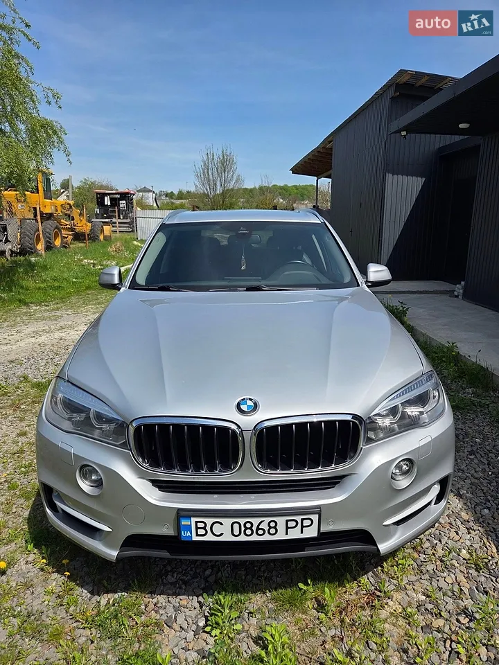 2015 BMW X5 - мініатюра 16