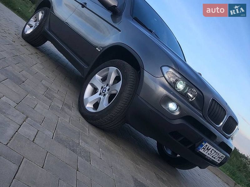 Внедорожник / Кроссовер BMW X5 2005 в Ровно