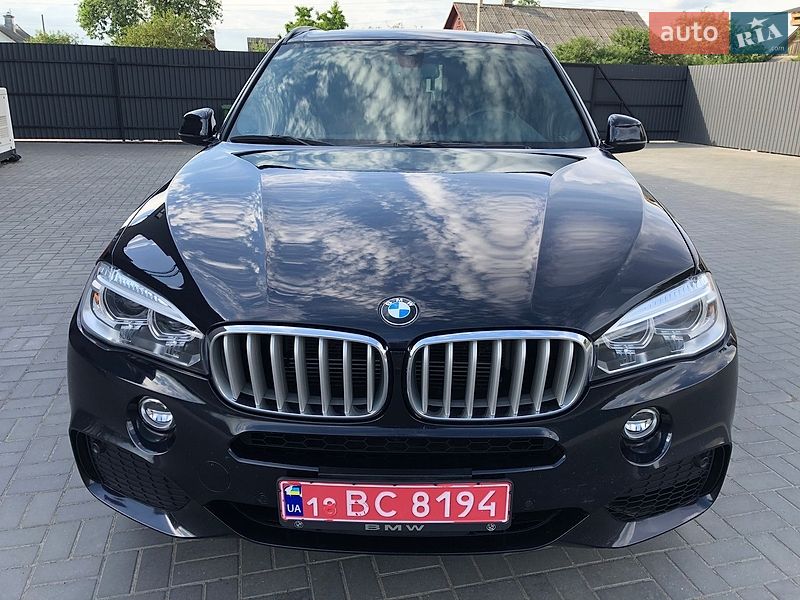 Внедорожник / Кроссовер BMW X5 2017 в Костополе