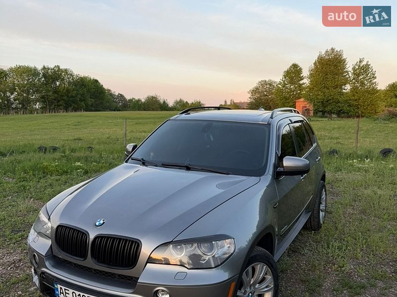 BMW X5 2011