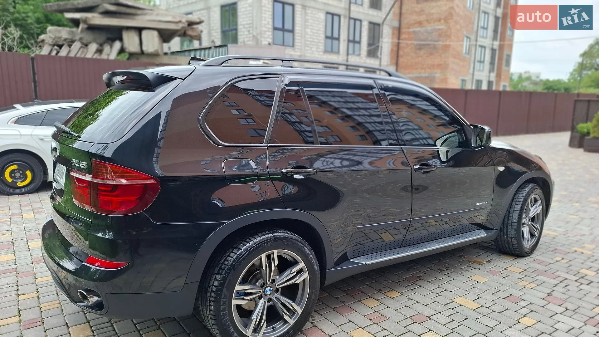 2011 BMW X5 - мініатюра 8