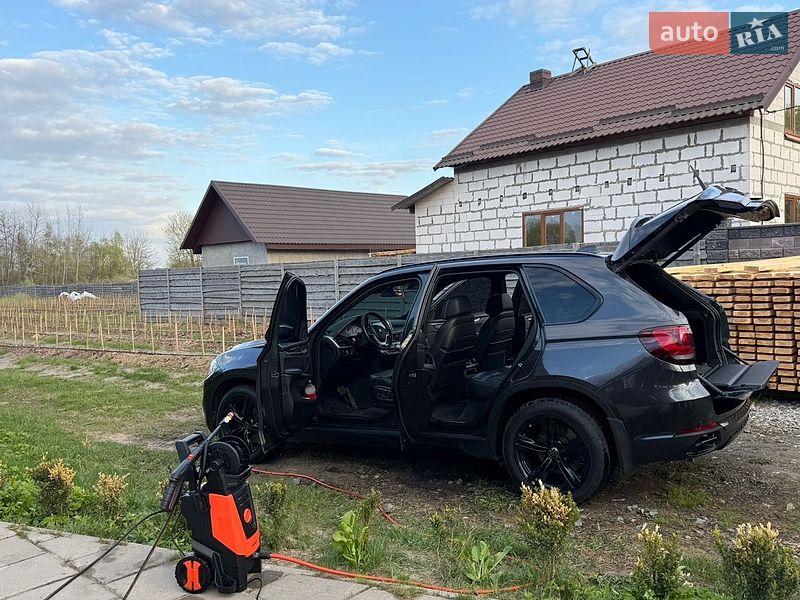 Внедорожник / Кроссовер BMW X5 2014 в Емильчине фото 3 Внедорожник / Кроссовер BMW X5 2014 в Емильчине