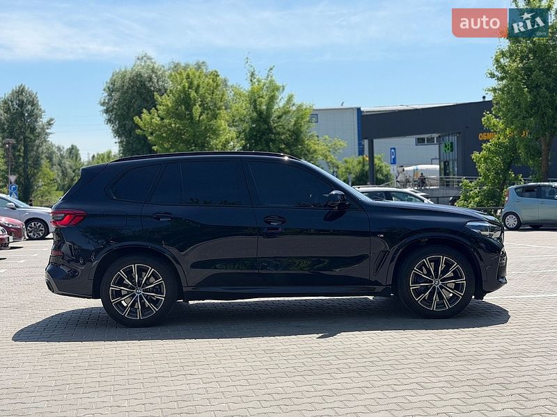 Внедорожник / Кроссовер BMW X5 2019 в Киеве