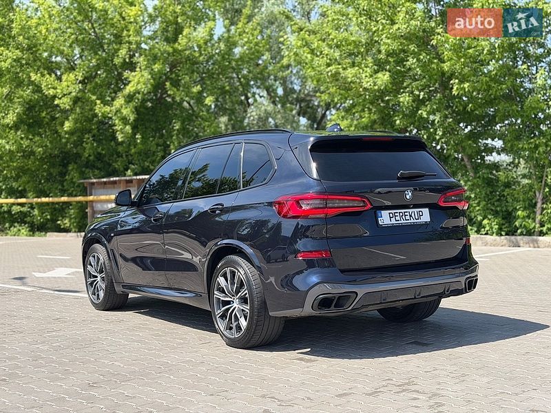 Внедорожник / Кроссовер BMW X5 2019 в Киеве