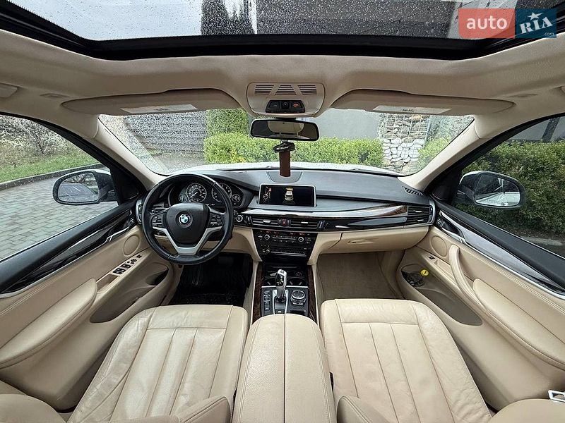 Позашляховик / Кросовер BMW X5 2015 в Стрию