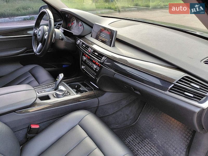 Внедорожник / Кроссовер BMW X5 2014 в Чернигове