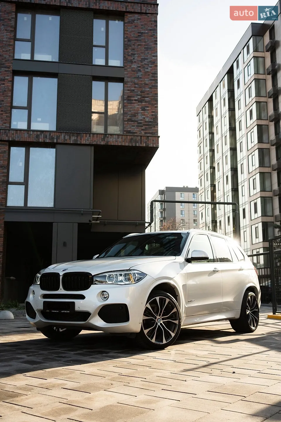 2018 BMW X5 - мініатюра 2