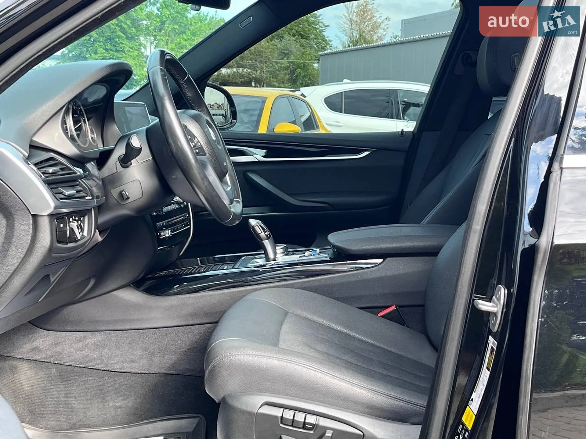 2016 BMW X5 - мініатюра 10