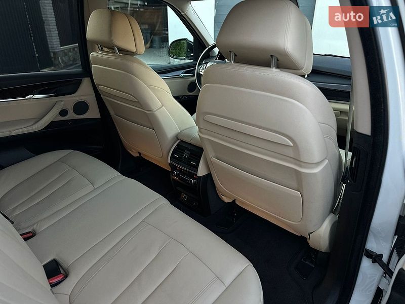 Внедорожник / Кроссовер BMW X5 2016 в Виннице