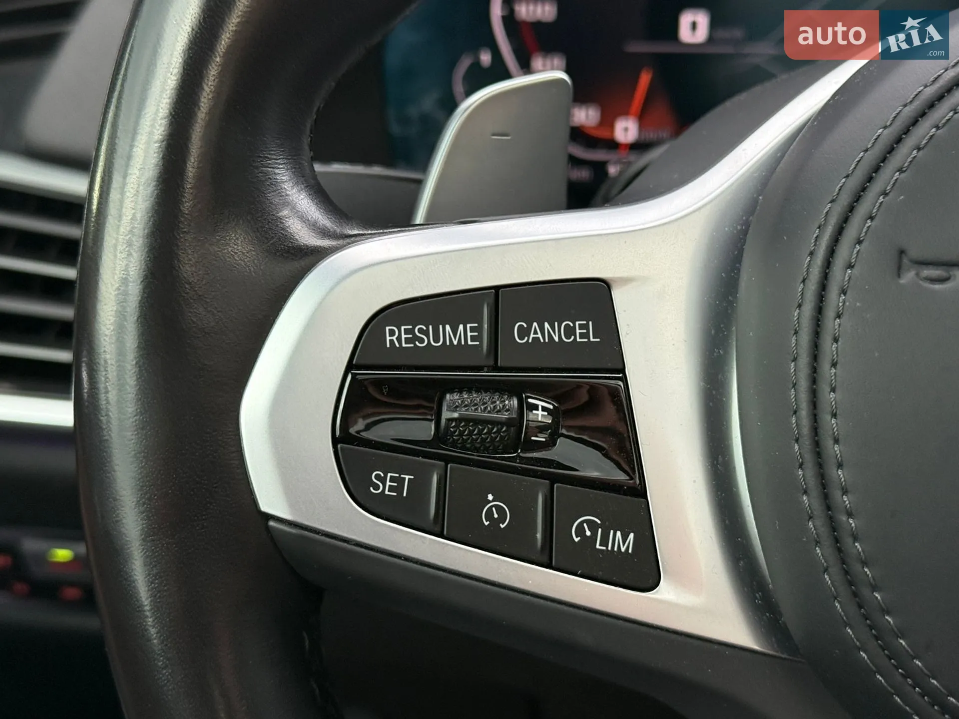 2022 BMW X5 - мініатюра 22