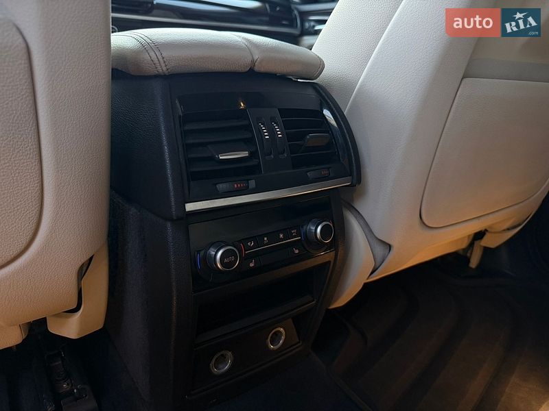 Внедорожник / Кроссовер BMW X5 2014 в Тернополе