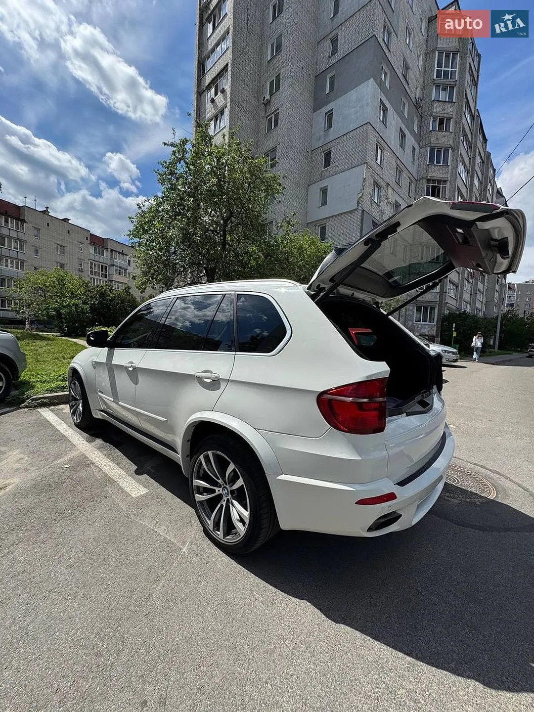 2011 BMW X5 - мініатюра 13