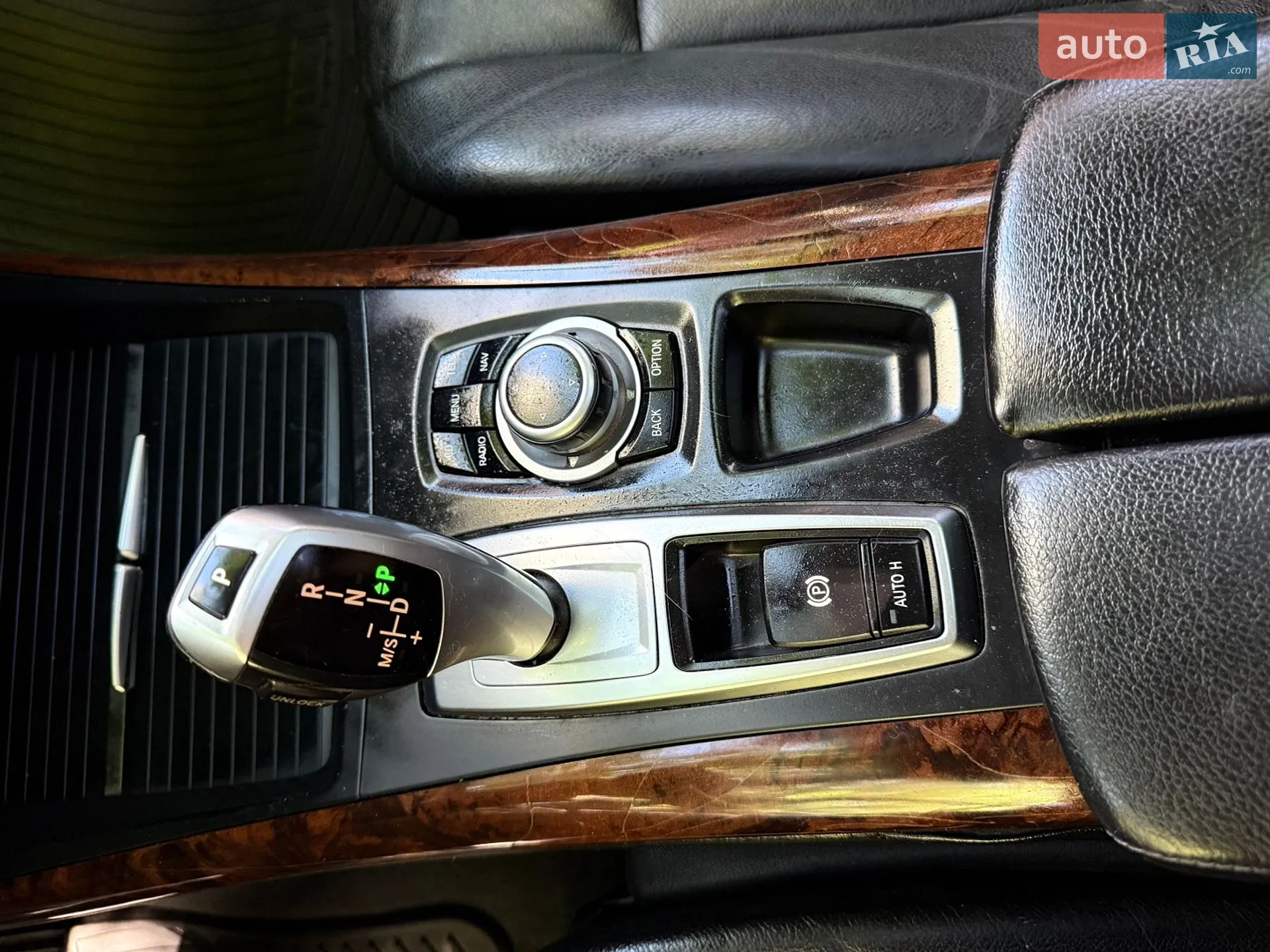 2010 BMW X5 - мініатюра 18