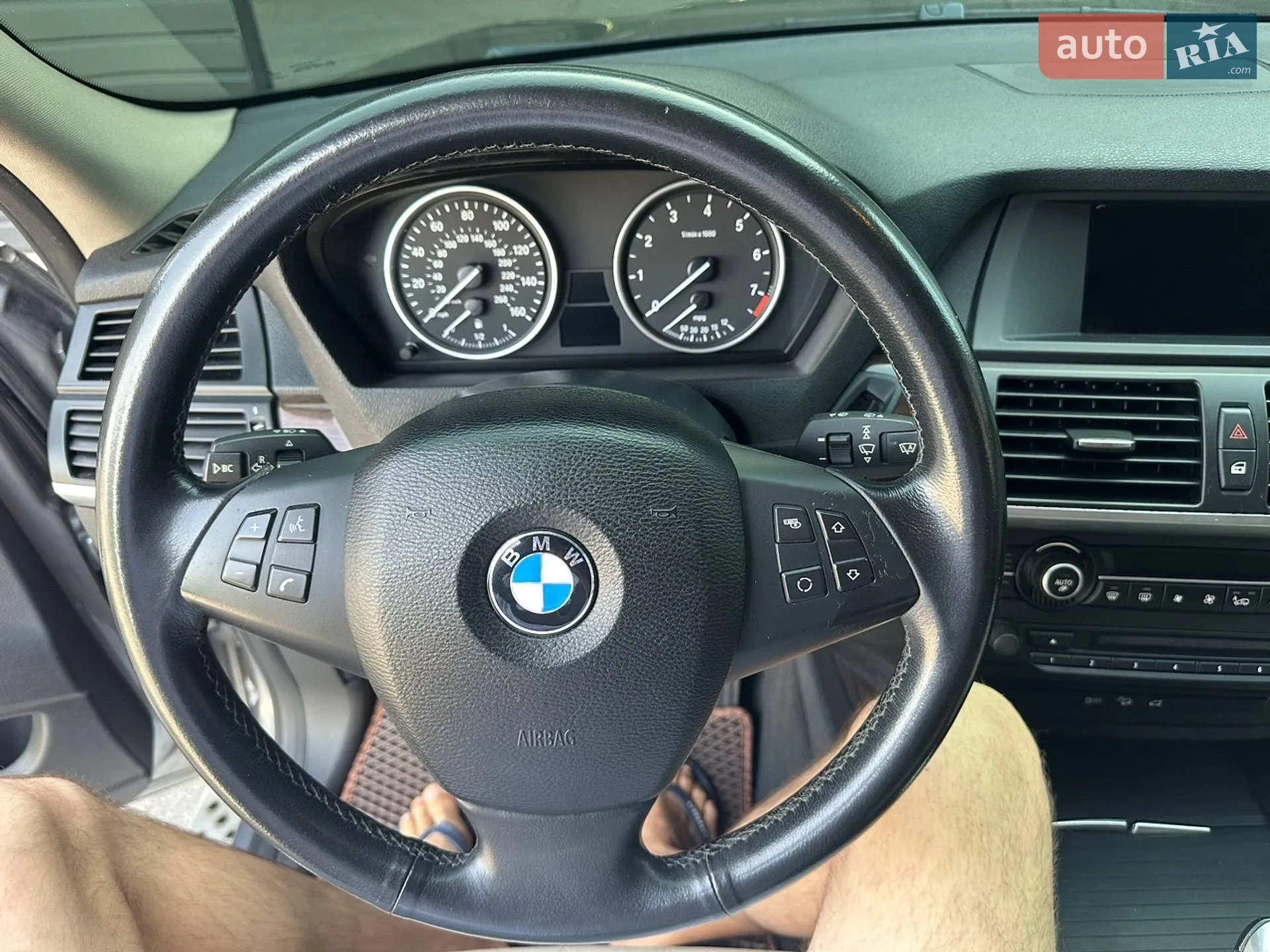 2010 BMW X5 - мініатюра 10