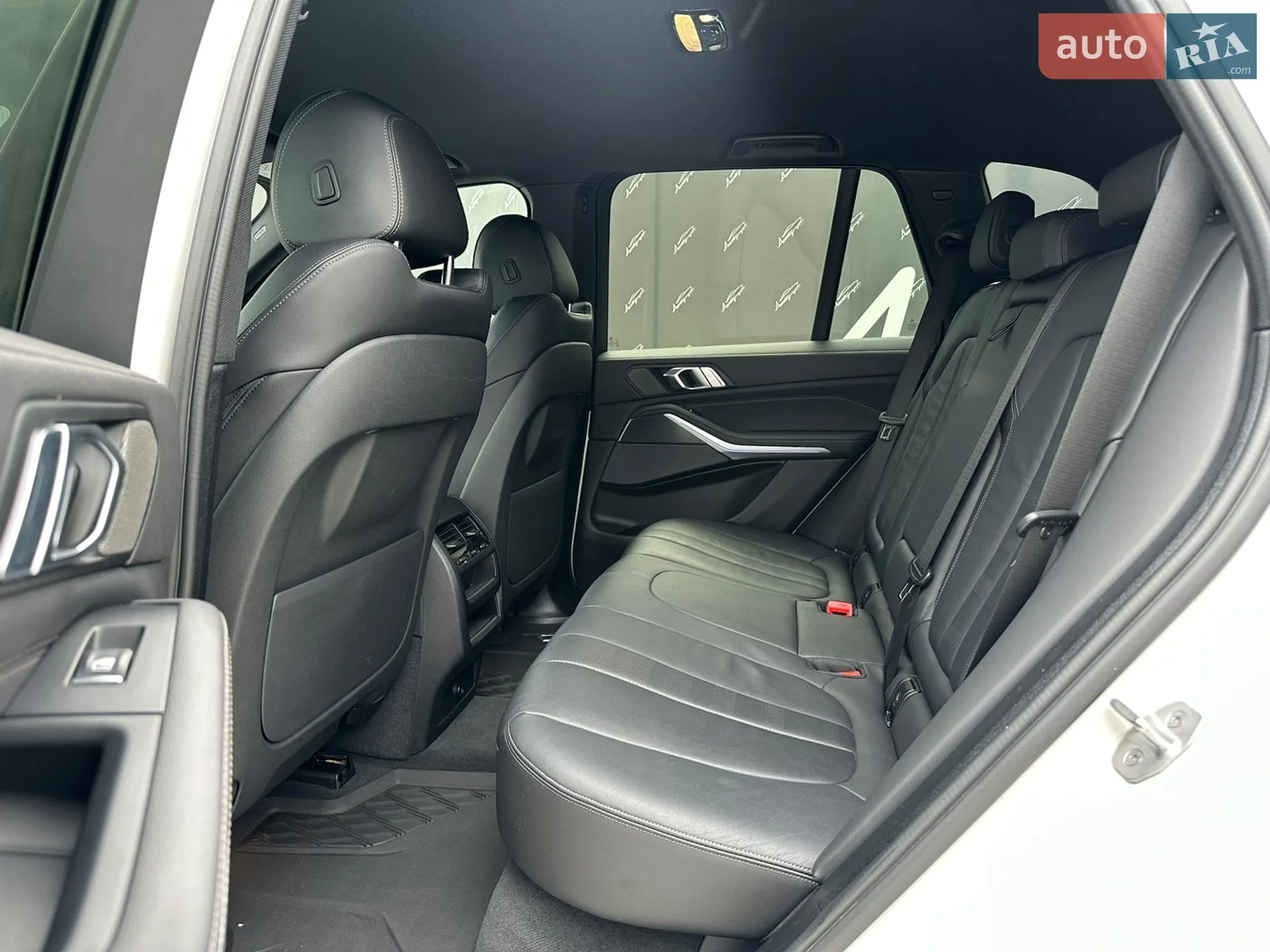 2020 BMW X5 - мініатюра 20