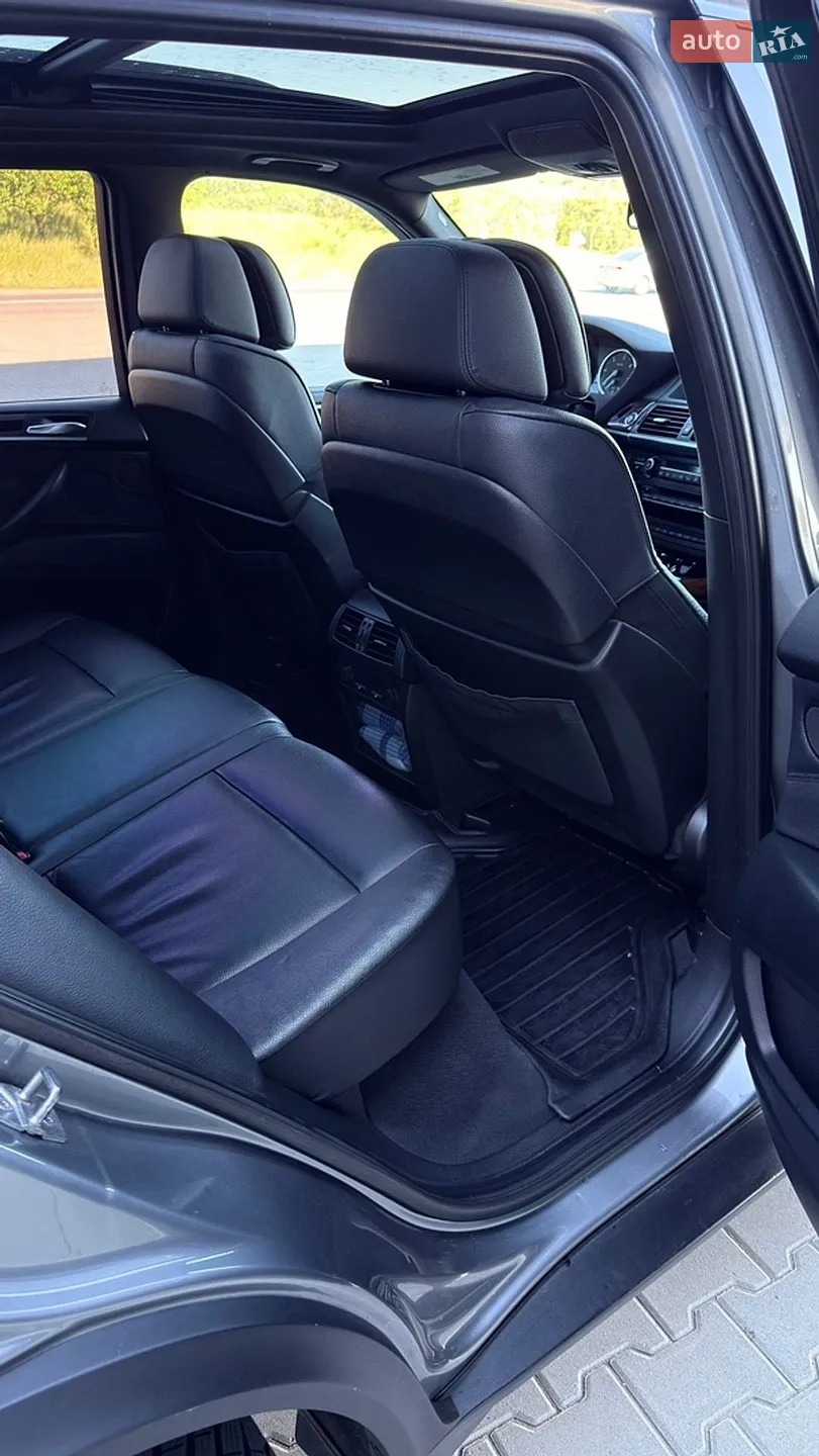 2010 BMW X5 - мініатюра 32