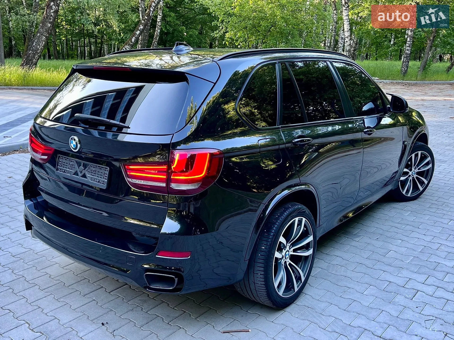 2015 BMW X5 - мініатюра 2