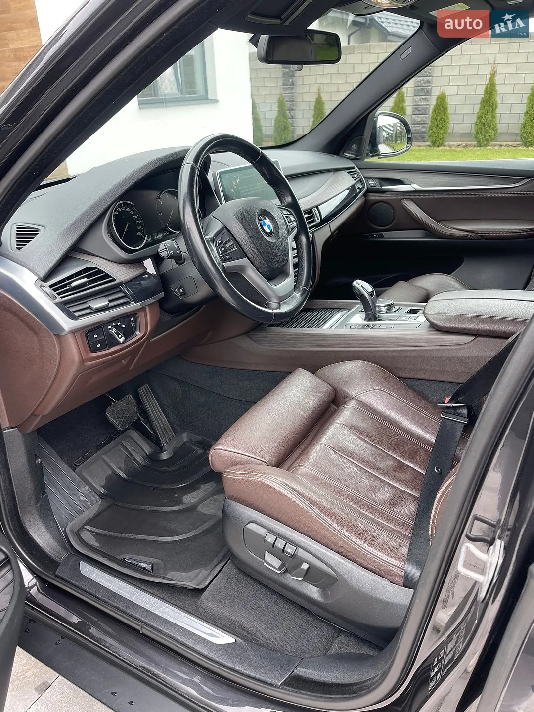 2015 BMW X5 - мініатюра 14