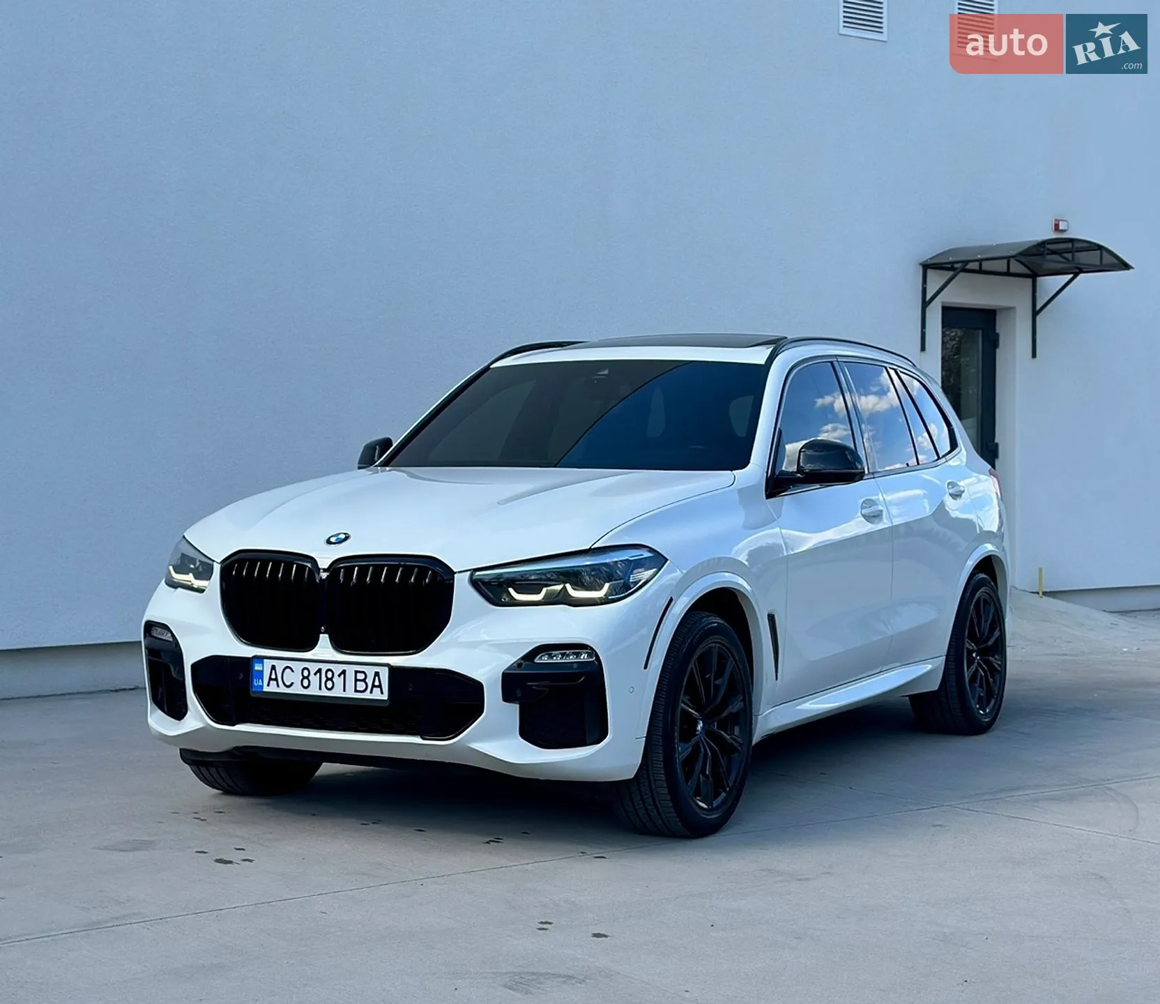 2020 BMW X5 - фото 1