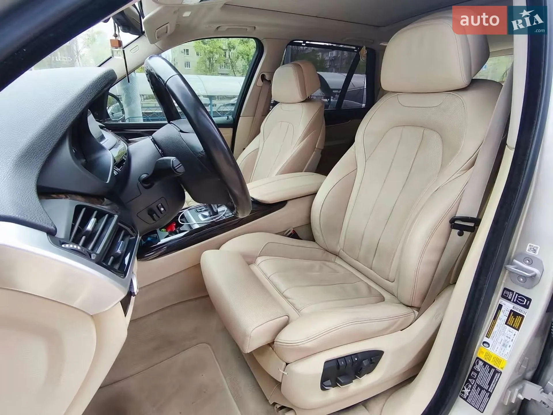 2014 BMW X5 - мініатюра 15