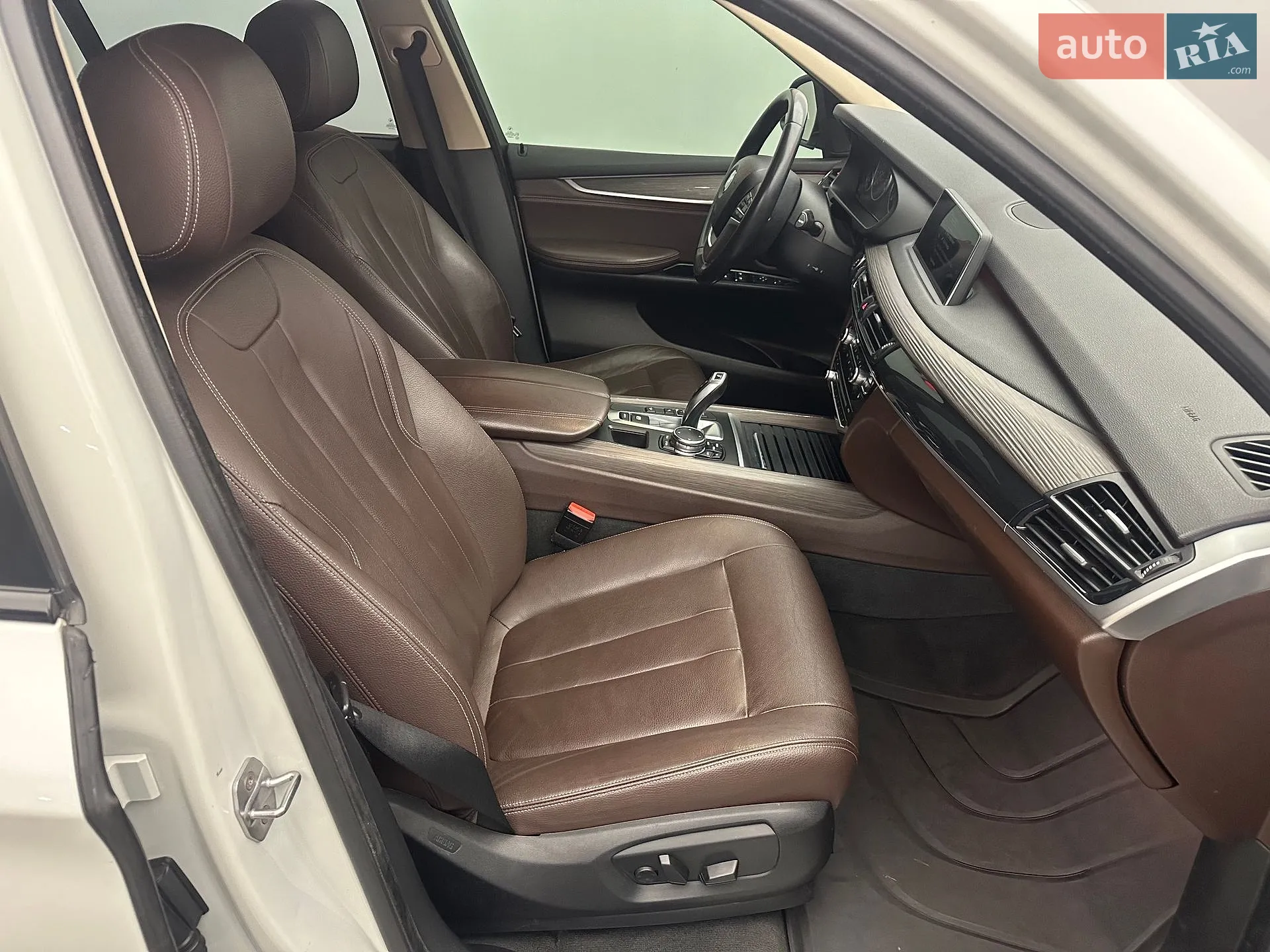 2016 BMW X5 - мініатюра 19