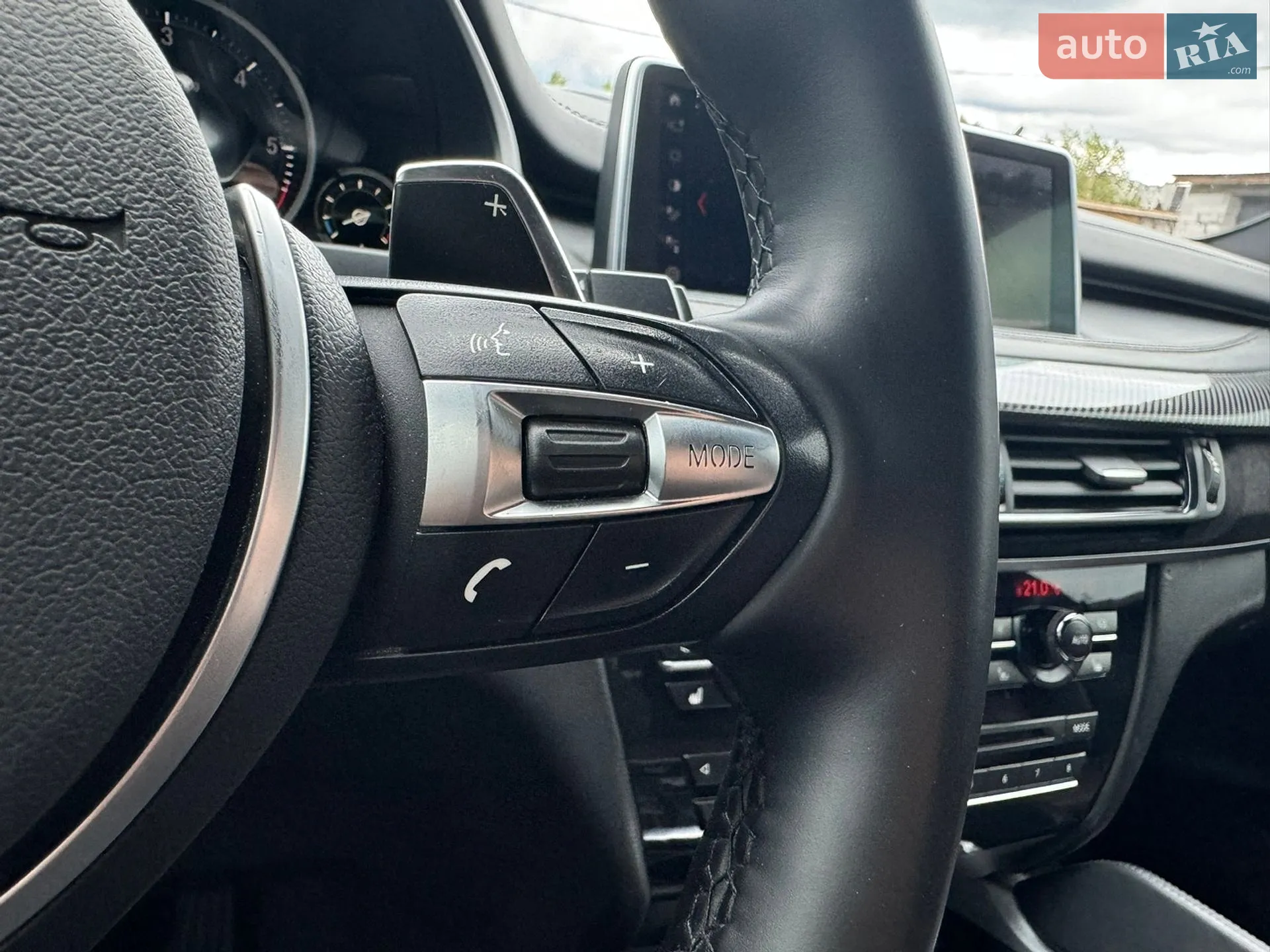 2015 BMW X5 - мініатюра 21