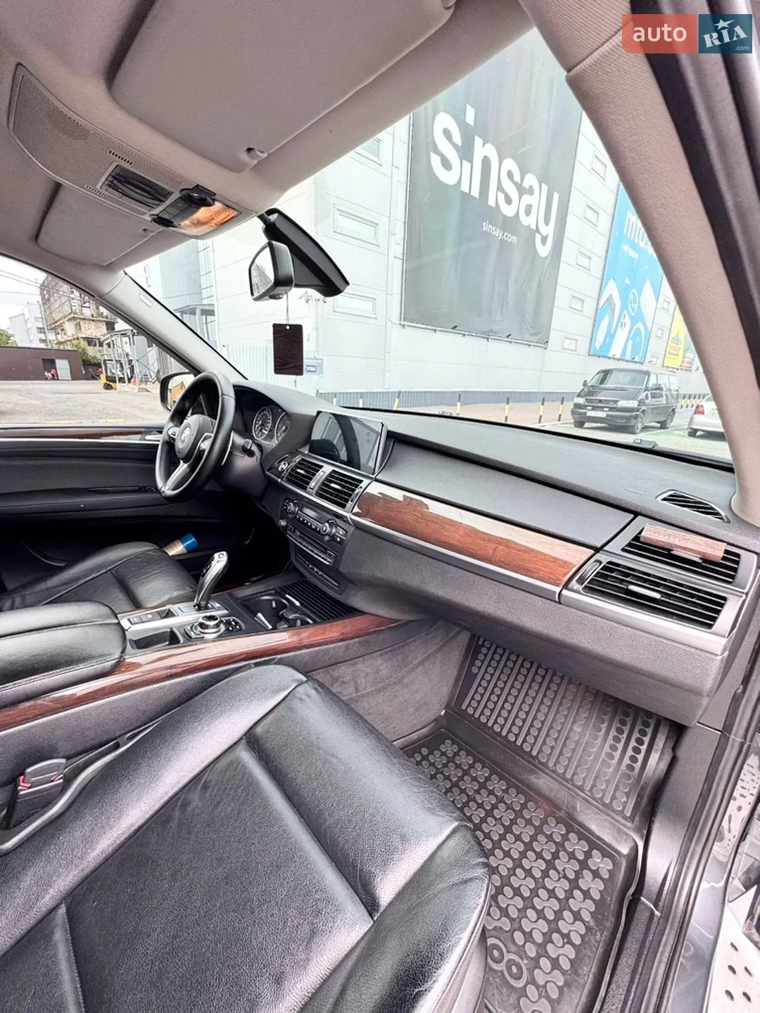 2011 BMW X5 - мініатюра 22
