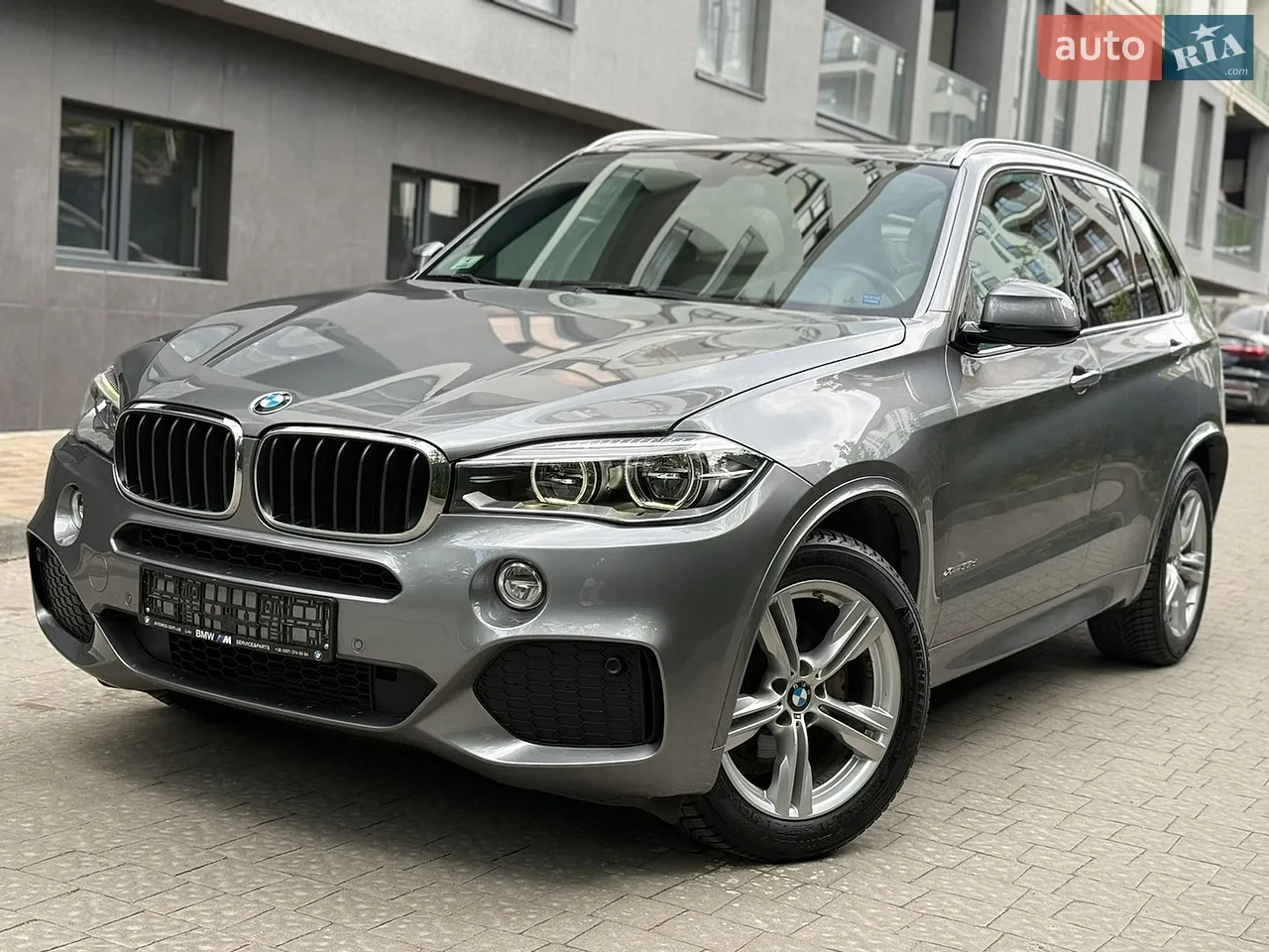 2016 BMW X5 - мініатюра 27