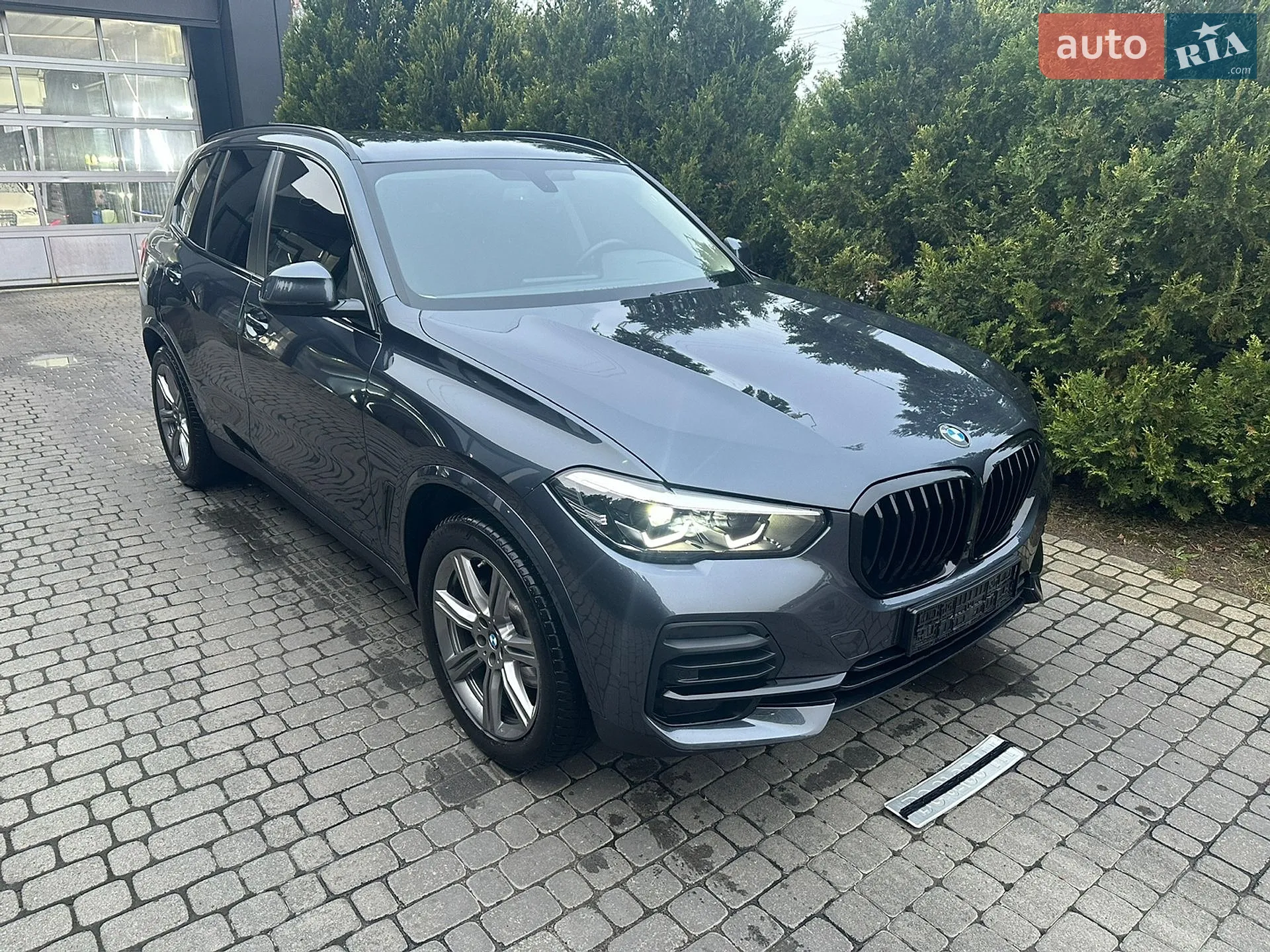 2022 BMW X5 - мініатюра 2